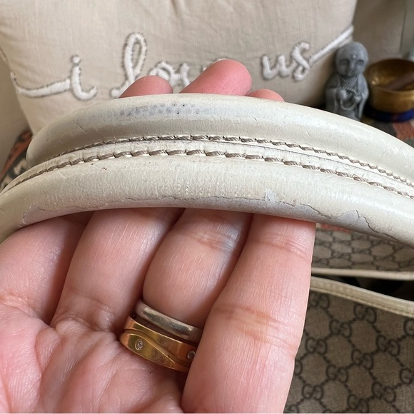 GUCCI “Joy” GG Monogram Tote With White Leather Trim - Picture 14 of 17